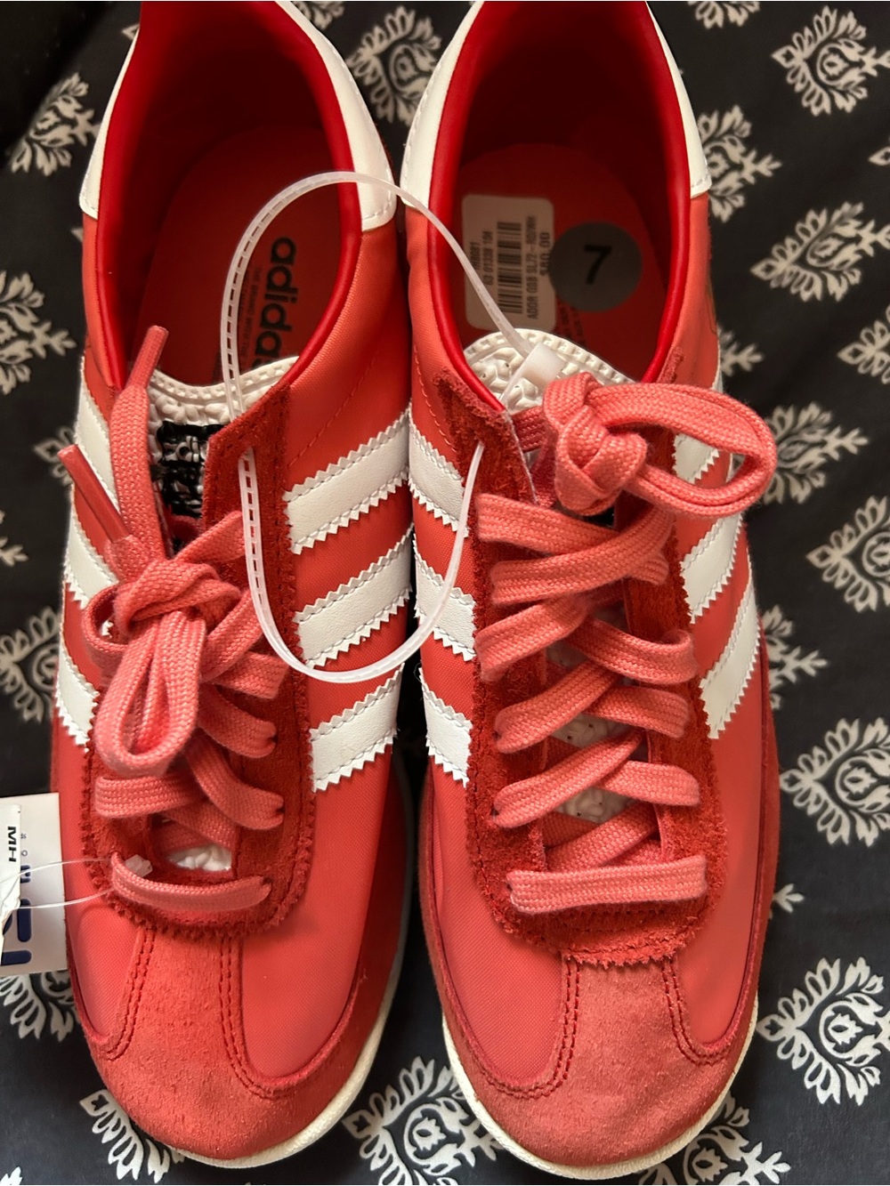 adidas SL-72 Red Low-Top Sneakers listed as men 7 can fit women 8 1/2 NO BOX - Picture 6 of 9